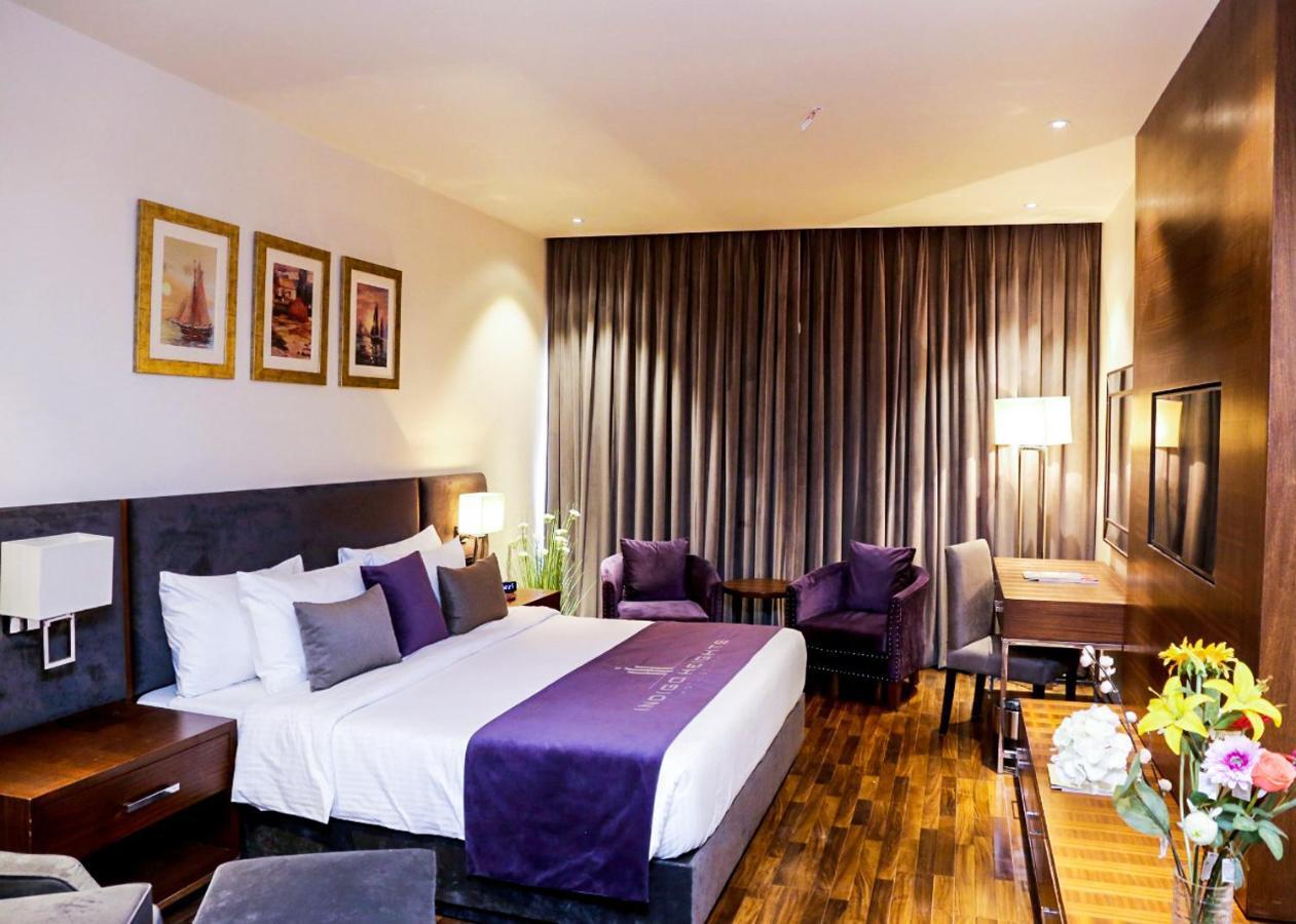 Indigo Heights Hotel & Suites Lahore Exterior photo